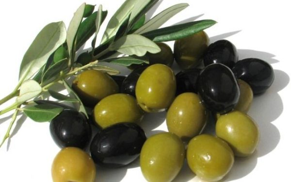 Оливки и маслины при панкреатите. Можно ли?