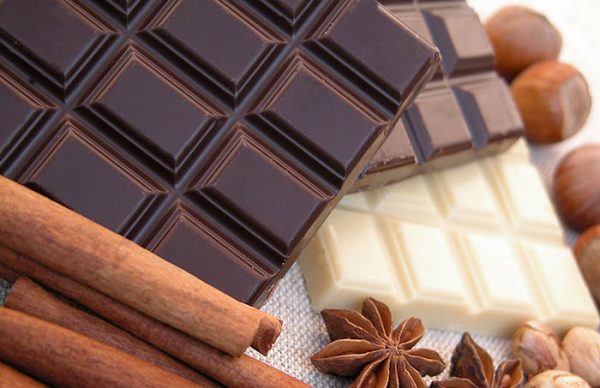 В чем вред шоколада и как сделать его полезным?